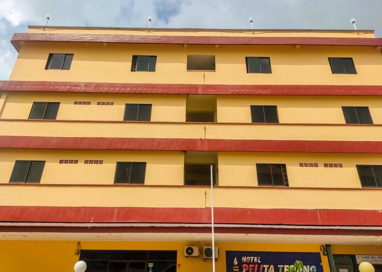 Oyo 3372 Hotel Pelita Terang Nagoya Exterior photo